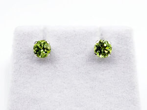 Peridot-Stud-Earring