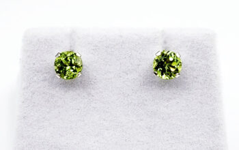 Peridot-Stud-Earring