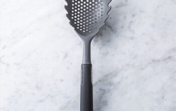 Pasta-Scoop-Strainer