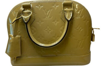 Louis Vuitton vernis Alma BB bag, green