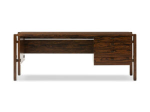 Morado Marcela desk