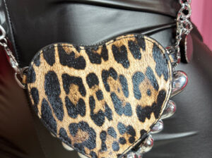 Leopard print mini heart bay with chain