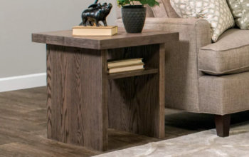 Aubum bay end table simple Amish