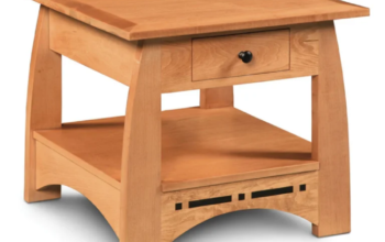 Aspen end table simple Amish