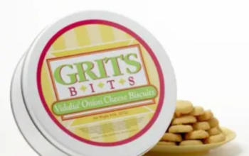 Vidalia Onion grits Bits tin