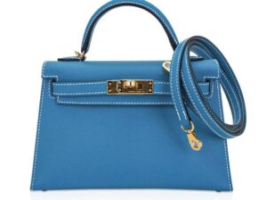 Hermes Birkin sellier 25 bag gold matte.