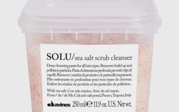 Solu. Sea salt scrub